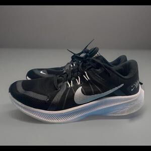 Nike Quest C13803-004  Women's Running Shoes Size 8 Black White DD9291-001‎